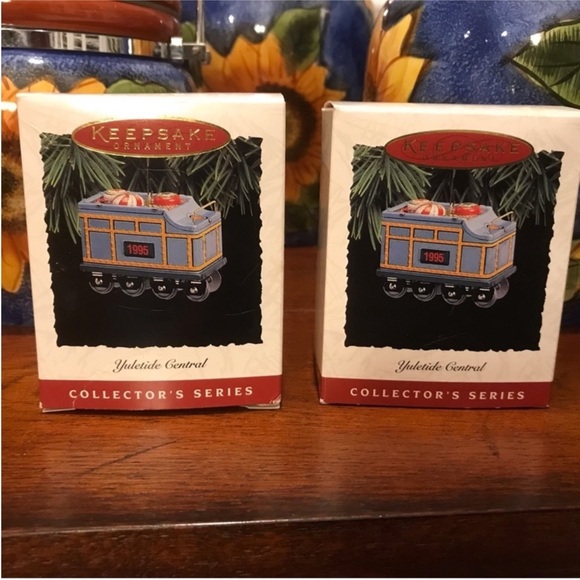 Vintage Hallmark Keepsake Ornament - Picture 2 of 12